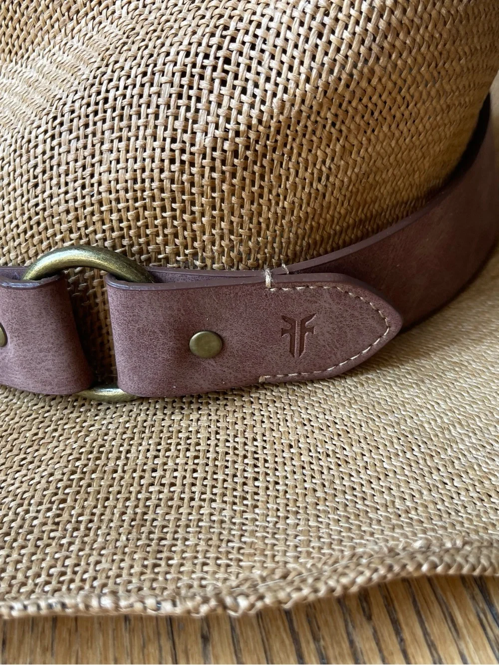 FRYE Straw Cowboy Hat Leather Band